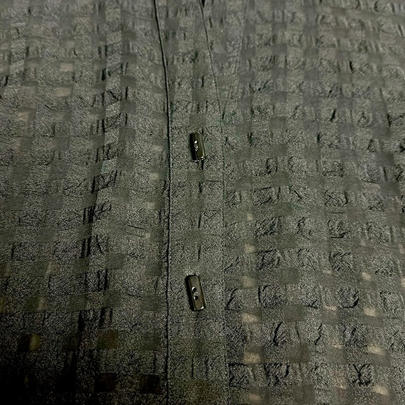 JJ Collectibles 1X Black checkered sheer button down with rectangular buttons - Picture 5 of 5